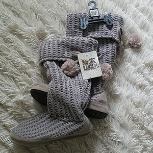 Muk Luks slippers
